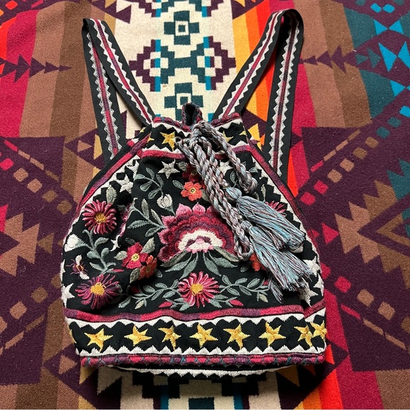 Johnny Was LA embroidered backpack 🐝 - Picture 7 of 8